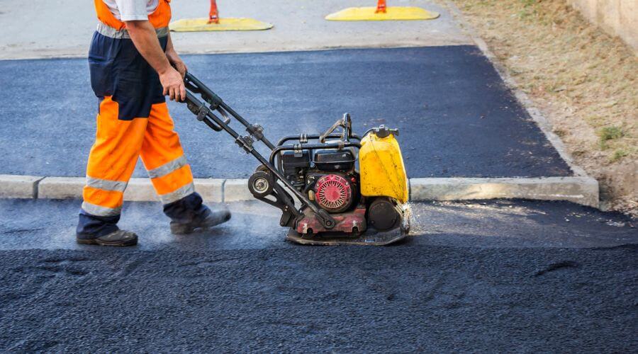 Professional gutter cleaning in Mason, WI